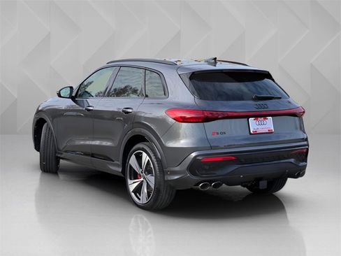 New 2025 Audi SQ5 Premium Plus image 4