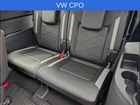 Certified 2025 Volkswagen Atlas Peak Edition SE image 8