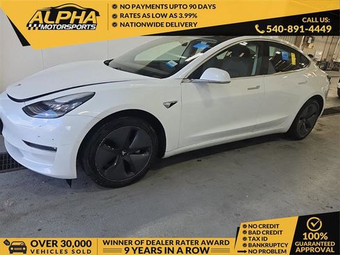 Used 2018 Tesla Model 3 Long Range image 1