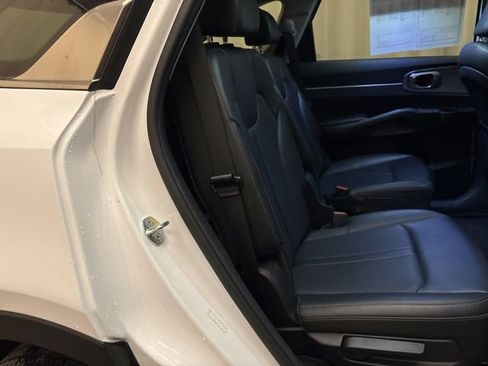 Certified 2022 Kia Sorento X-Line EX AWD/4WD image 23