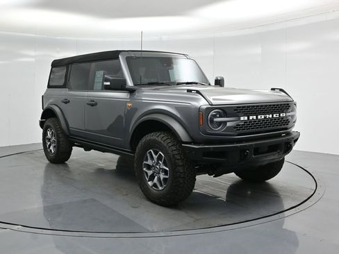 Certified 2023 Ford Bronco Badlands image 60