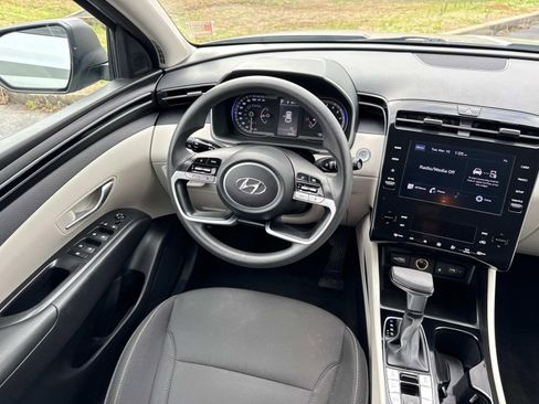 Used 2024 Hyundai Tucson SEL image 18