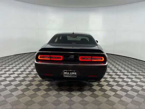 Used 2023 Dodge Challenger R/T w/ Plus Package image 9