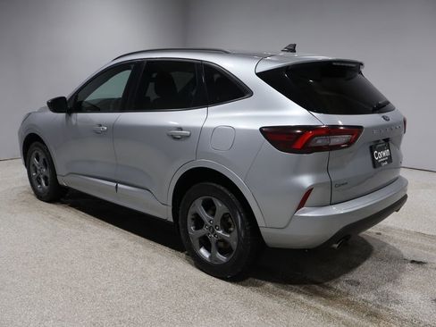 Used 2024 Ford Escape ST-Line image 4