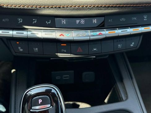 Used 2021 Cadillac XT4 Sport image 17