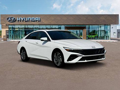 New 2025 Hyundai Elantra Limited image 11