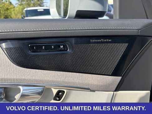 Certified 2026 Volvo XC90 B6 Ultra AWD/4WD image 16