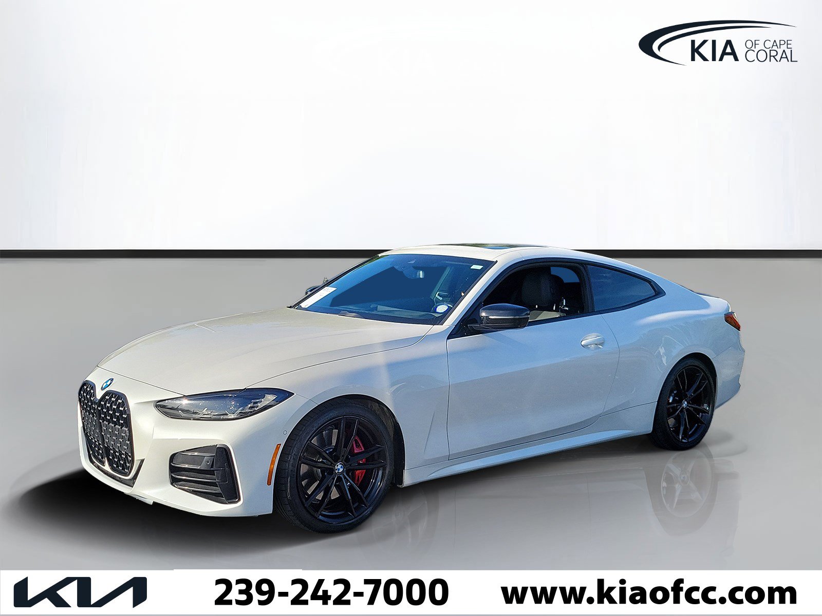Used 2024 BMW M440i Coupe w/ Premium Package RWD image 3