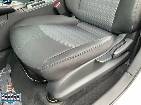 Used 2025 Nissan Leaf S FWD image 15