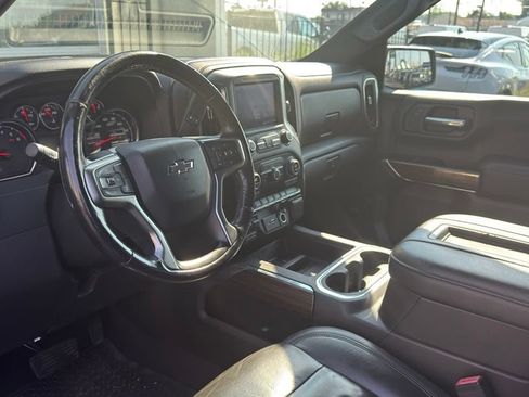Used 2019 Chevrolet Silverado 1500 RST AWD/4WD image 8