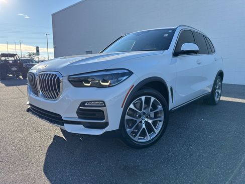 Used 2020 BMW X5 sDrive40i w/ Premium Package image 1