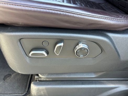 Used 2022 Cadillac Escalade ESV Sport Platinum image 53