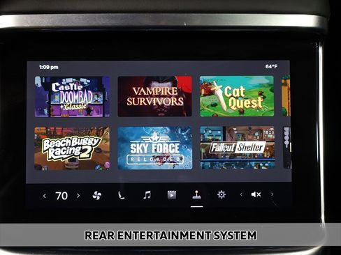 Used 2022 Tesla Model S image 6