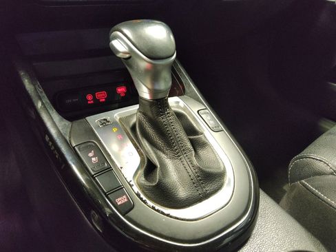 Used 2019 Kia Forte EX FWD image 26