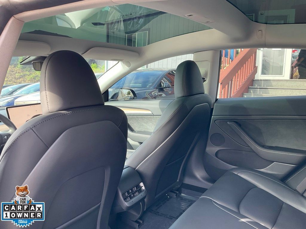 Used 2023 Tesla Model 3 Standard Range RWD image 31