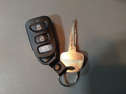 Used 2020 Hyundai Elantra SEL image 32