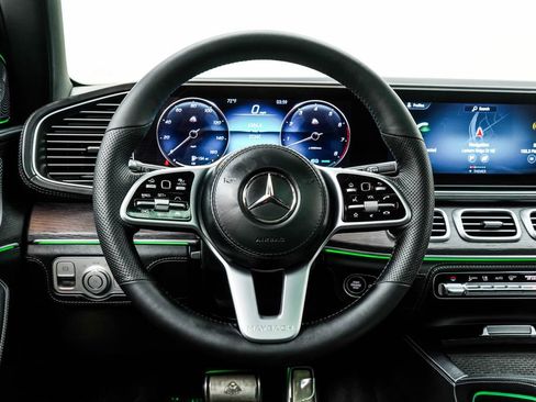 Used 2021 Mercedes-Benz Maybach GLS 600 4MATIC image 23