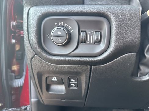 Used 2023 RAM 1500 Laramie image 33
