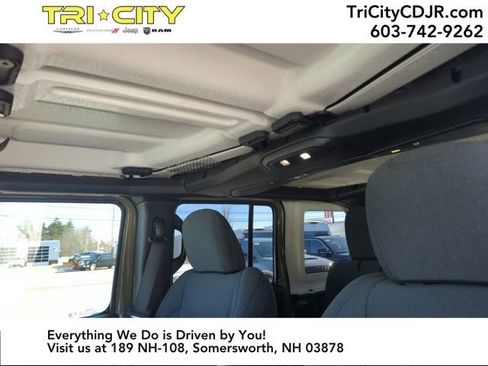 New 2026 Jeep Wrangler Sport S image 20