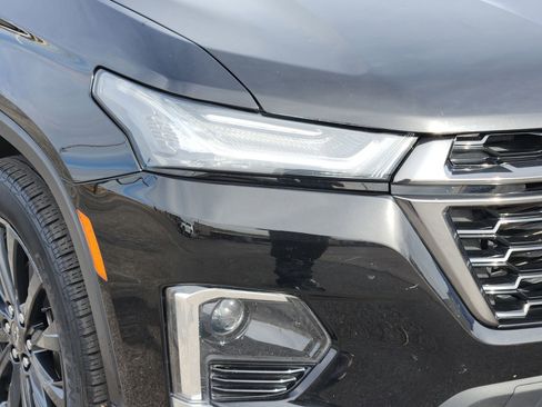 Used 2023 Chevrolet Traverse RS w/ LPO, Floor Liner Package image 10