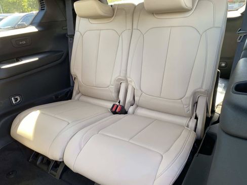 New 2027 Jeep Grand Cherokee L Limited AWD/4WD image 8