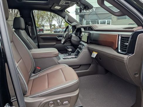 New 2026 GMC Sierra 1500 Denali w/ Denali Reserve Package AWD/4WD image 24