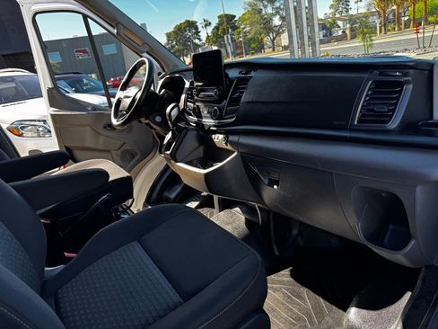 Used 2020 Ford Transit 250 Medium Roof RWD image 40