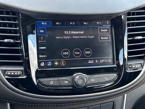 Used 2021 Chevrolet Trax LS image 19