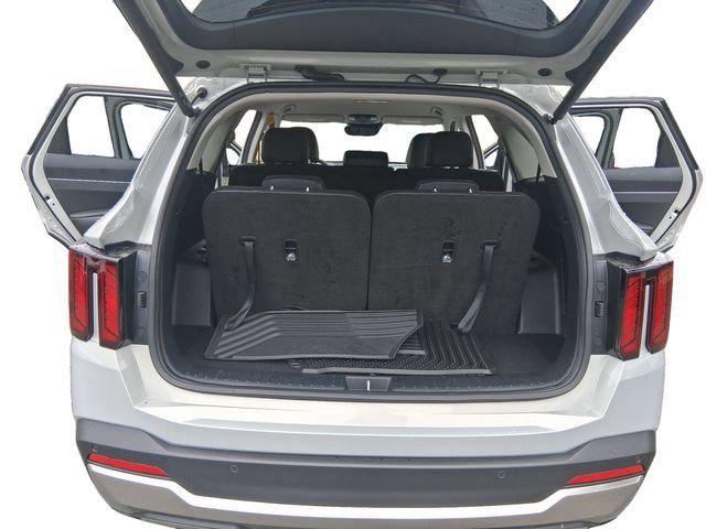 Used 2026 Kia Sorento EX FWD image 19