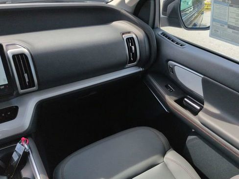 New 2025 Ford Expedition Max Active image 17