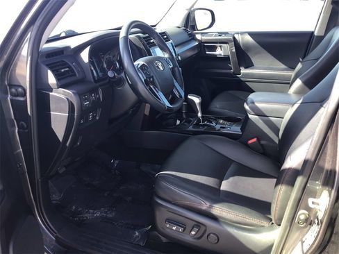 Used 2023 Toyota 4Runner TRD Off-Road Premium w/ Off Road Premium Plus Package image 9