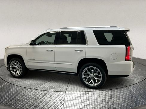 Used 2019 GMC Yukon Denali image 4
