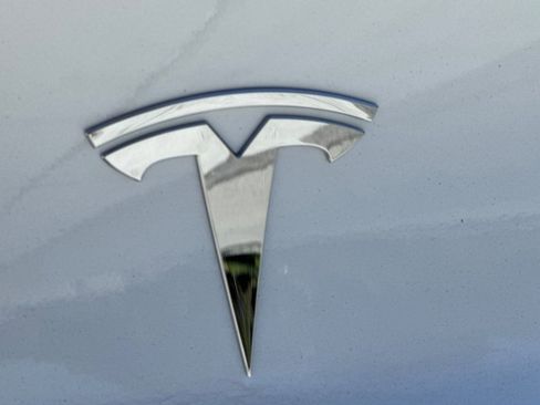 Used 2020 Tesla Model 3 Long Range AWD/4WD image 26