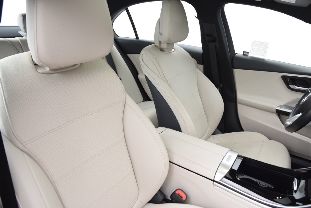 Used 2024 Mercedes-Benz C 300 Sedan image 17
