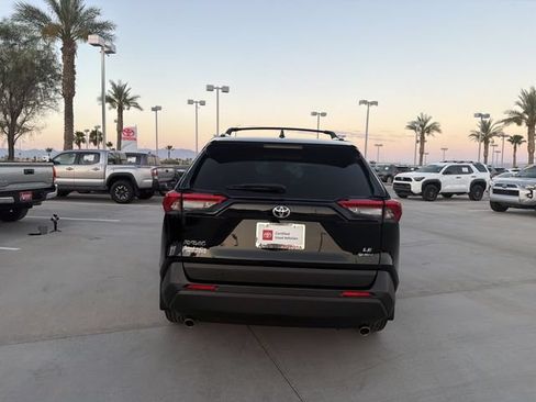 Certified 2025 Toyota RAV4 LE AWD/4WD image 6