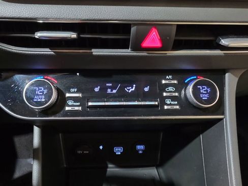 Used 2023 Hyundai Sonata SEL w/ Convenience Package FWD image 17