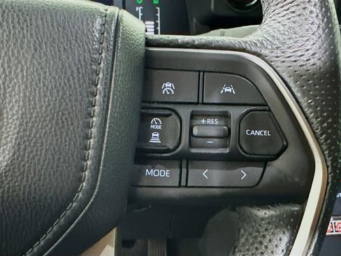 Certified 2024 Toyota Tacoma SR5 w/ SR5 Upgrade Package image 17