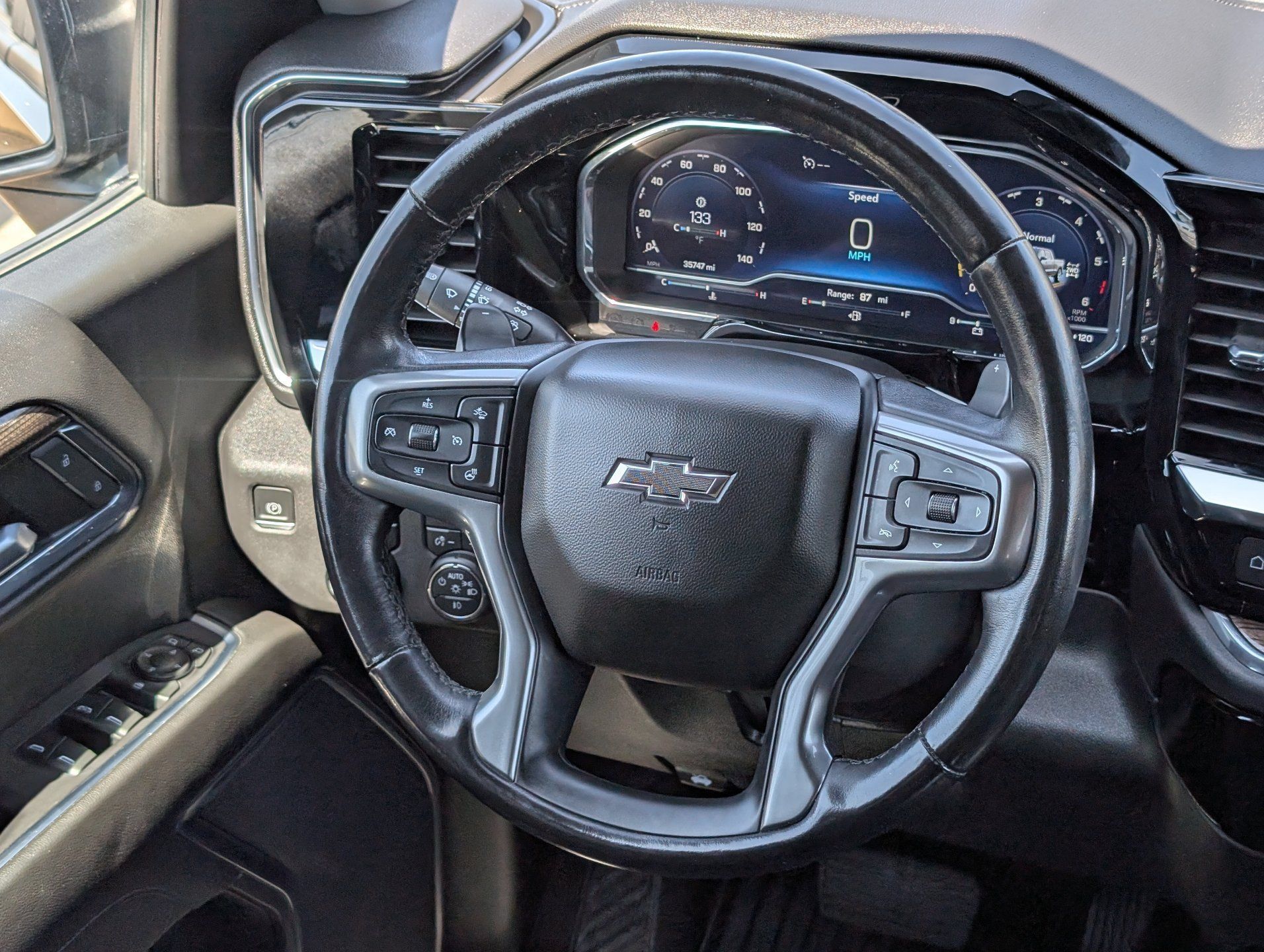 Certified 2022 Chevrolet Silverado 1500 RST AWD/4WD image 15