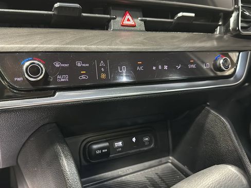 Used 2023 Kia Sportage X-Line w/ X-Line Premium Package AWD/4WD image 25