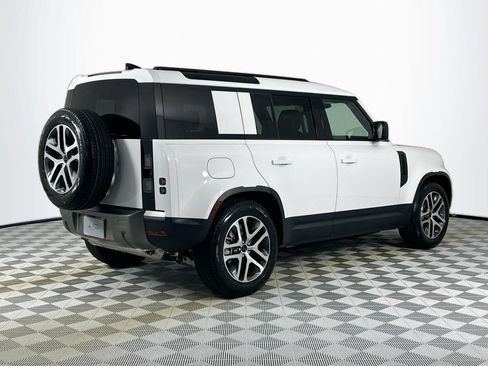 Used 2026 Land Rover Defender 110 S AWD/4WD image 5