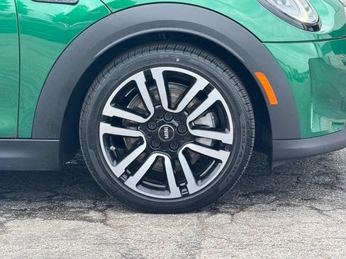 Used 2024 MINI Cooper S FWD image 3