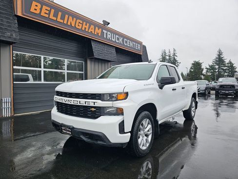 Used 2022 Chevrolet Silverado 1500 Custom image 1
