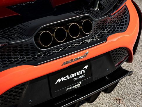 Used 2021 McLaren 765LT image 27