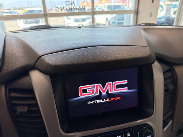 Used 2018 GMC Yukon SLT AWD/4WD image 26