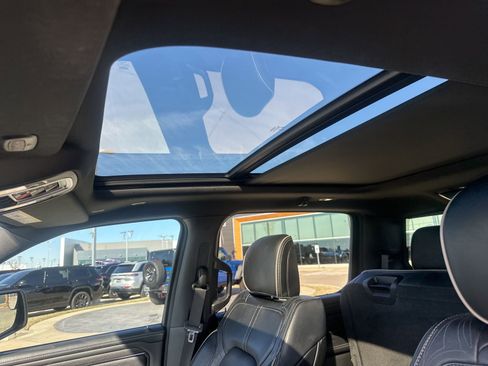 Used 2022 RAM 1500 Limited w/ Night Edition image 13