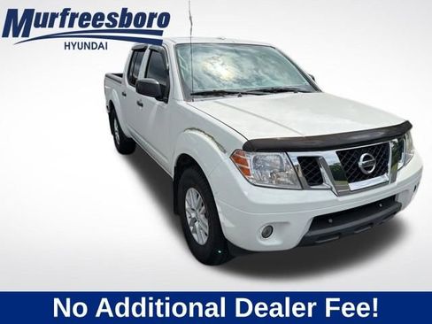 Used 2017 Nissan Frontier SV w/ SV Value Truck Package RWD image 4