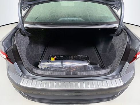 New 2026 Volkswagen Jetta SE image 25