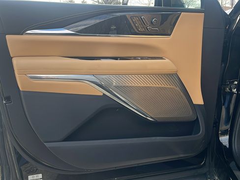 New 2025 Cadillac Escalade IQ Luxury 2 image 11