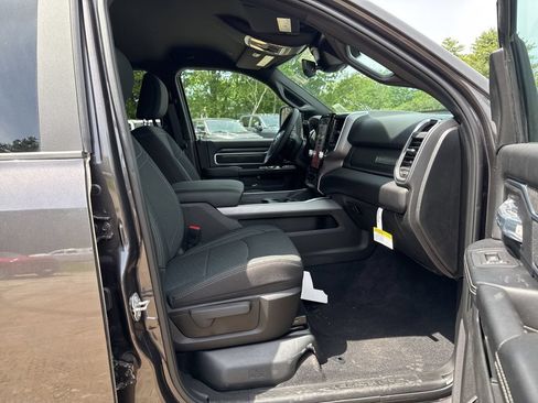 New 2026 RAM 2500 Big Horn AWD/4WD image 24