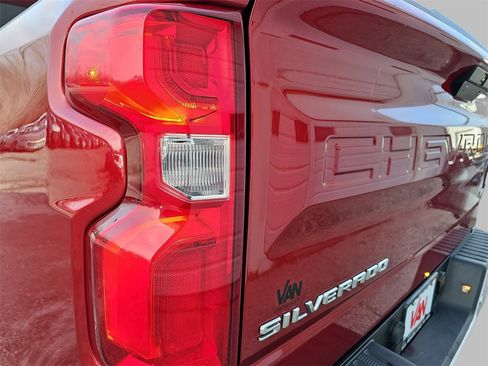 Used 2019 Chevrolet Silverado 1500 LTZ w/ LTZ Premium Package image 35